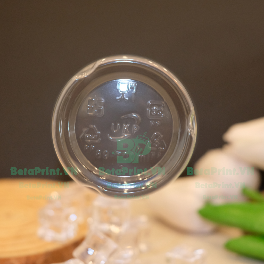 Ly nhựa trơn TIM 700 ml - UKP 4