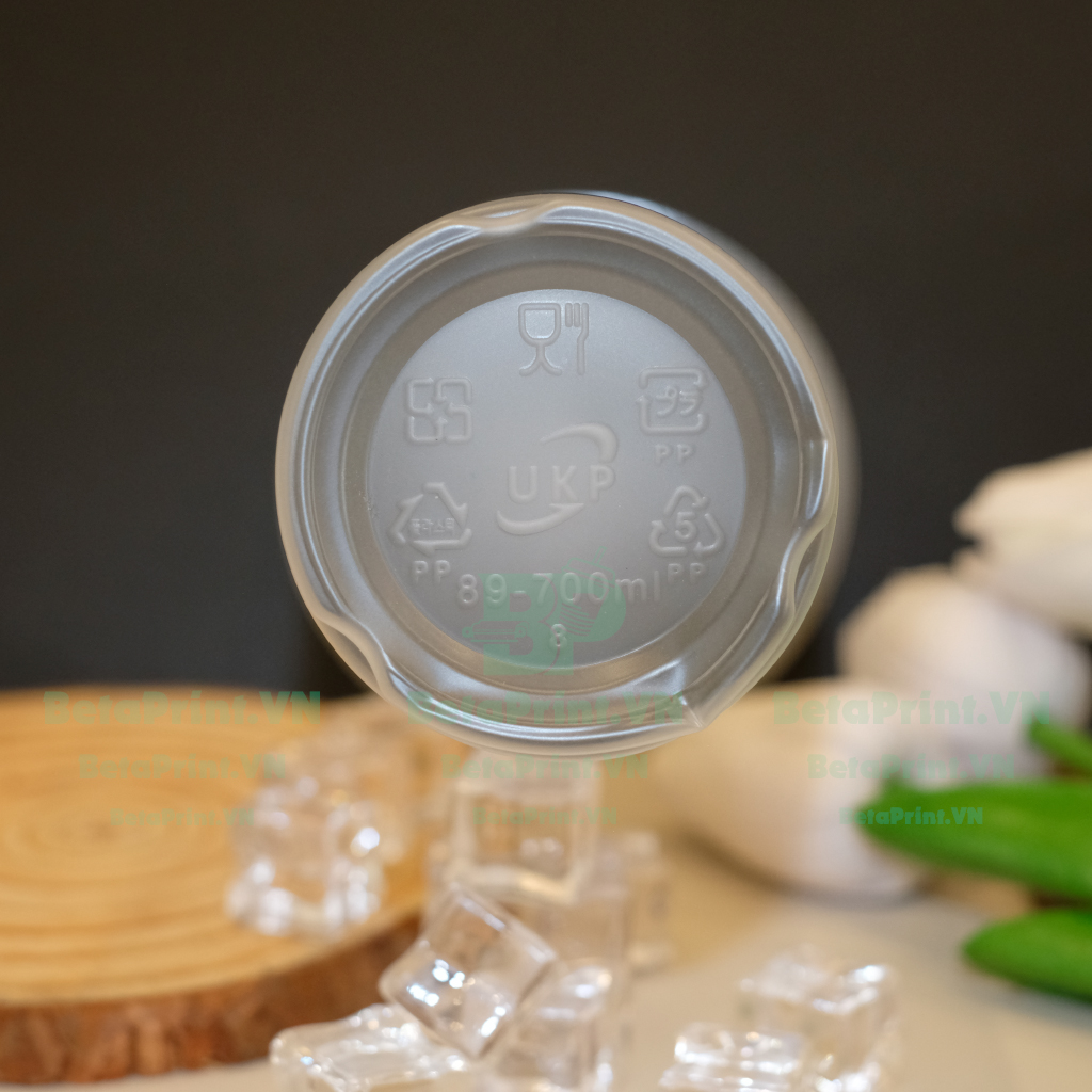 Ly nhựa trơn TIM MỜ 700 ml - UKP 4